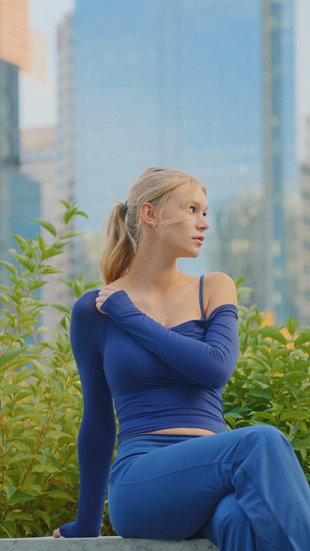Signature Off-Shoulder Top - Midnight Navy